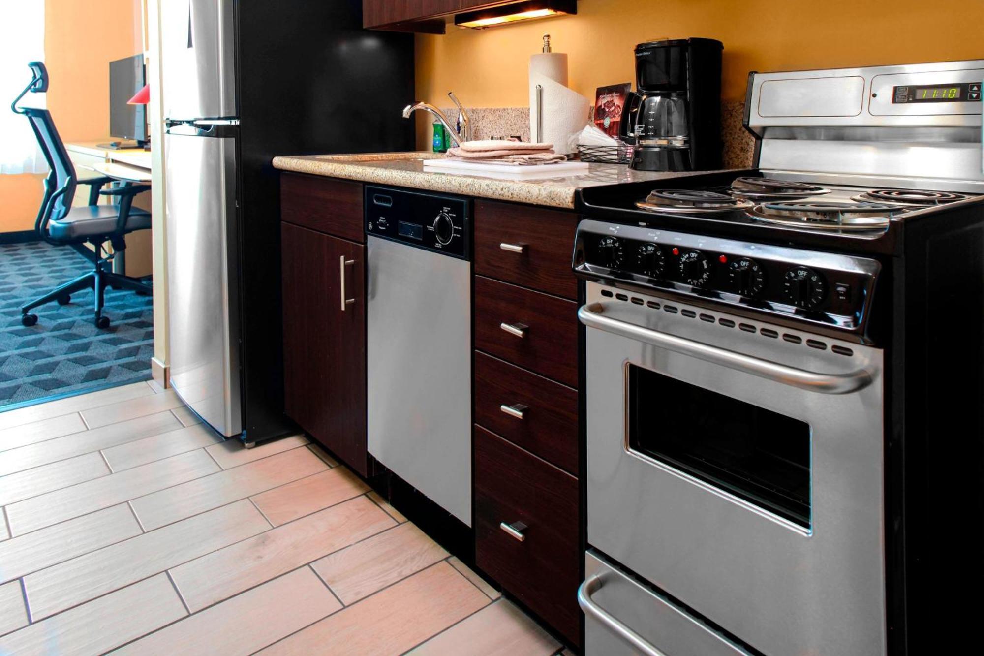 Towneplace Suites By Marriott Bakersfield West Zewnętrze zdjęcie