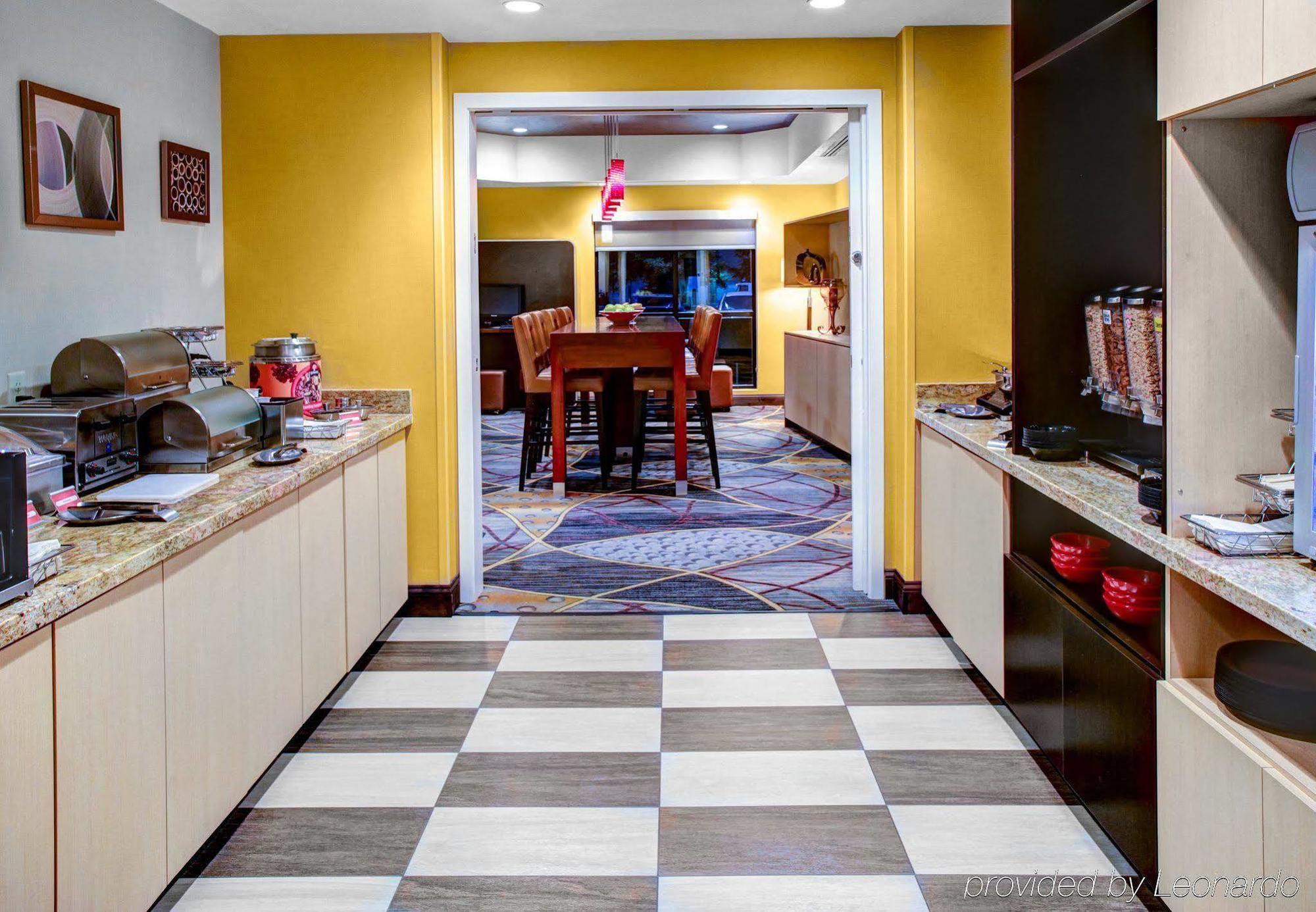 Towneplace Suites By Marriott Bakersfield West Zewnętrze zdjęcie